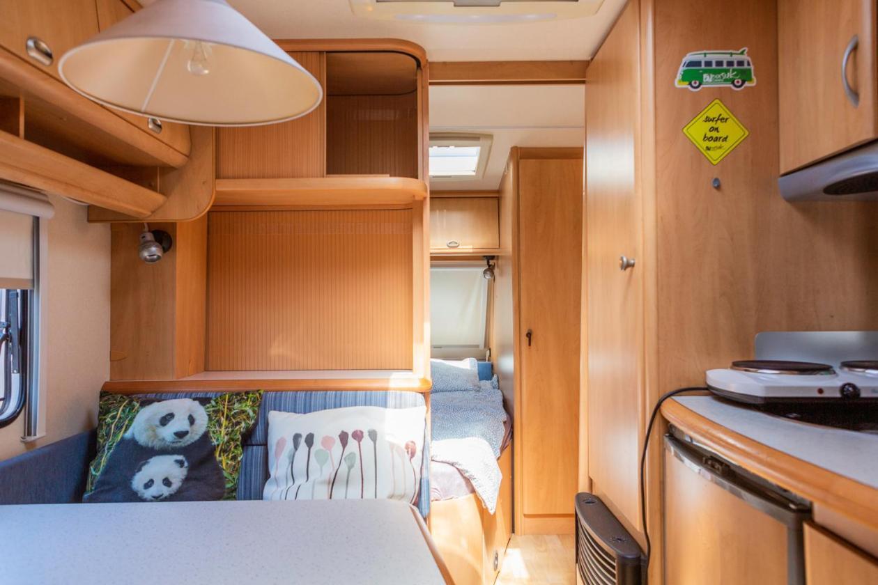 Camping Molo Surf Spot Jastarnia Buitenkant foto