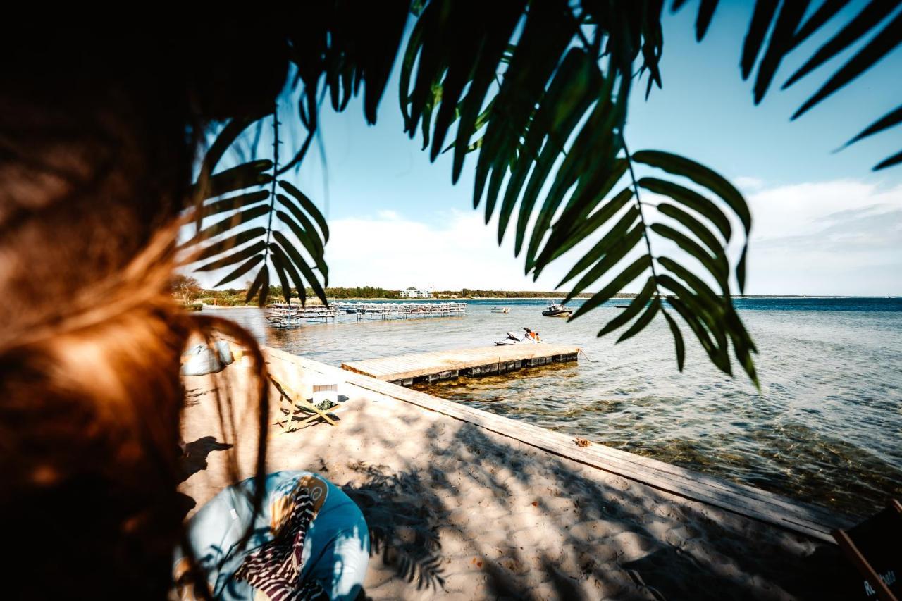 Camping Molo Surf Spot Jastarnia Buitenkant foto